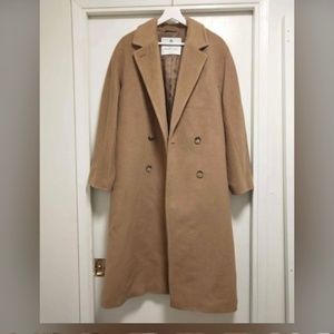 Babaton Slouch coat